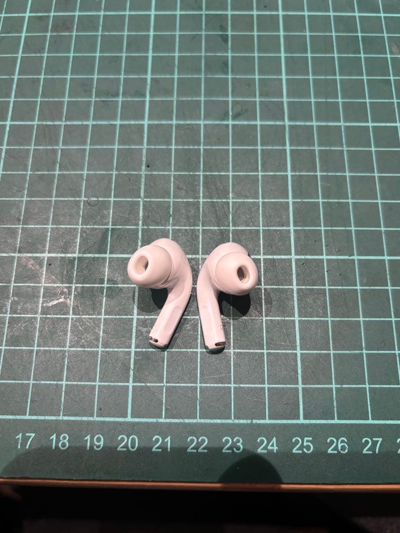 Apple AirPods Pro 第2世代　MagSafe充電ケース付き