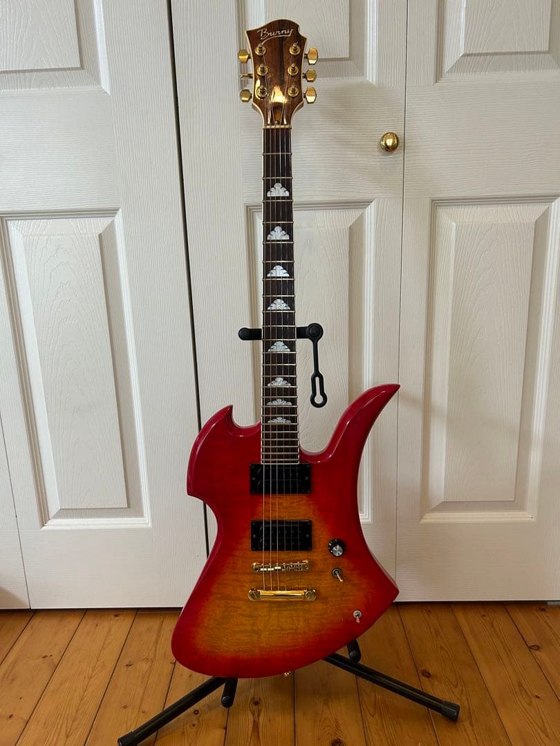 フェルナンデス mg 85x hide モデル　ギター