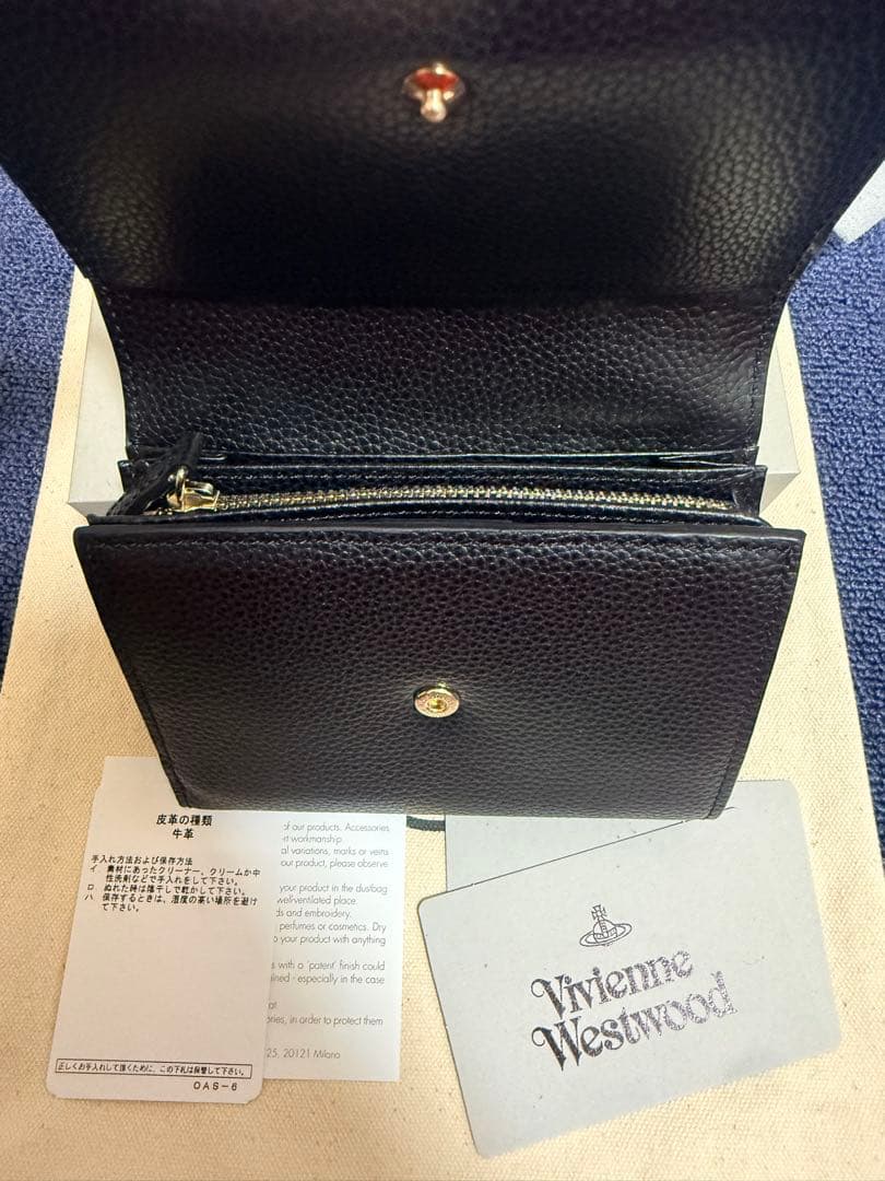 Vivienne Westwood EXECUTIVE ファスナー付き三つ折り