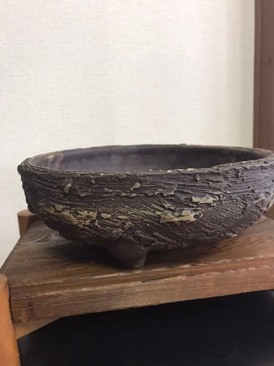 盆栽鉢　松皮盆栽鉢手作り盆栽鉢希少植木鉢山野草鉢3つ足25cm木肌作り