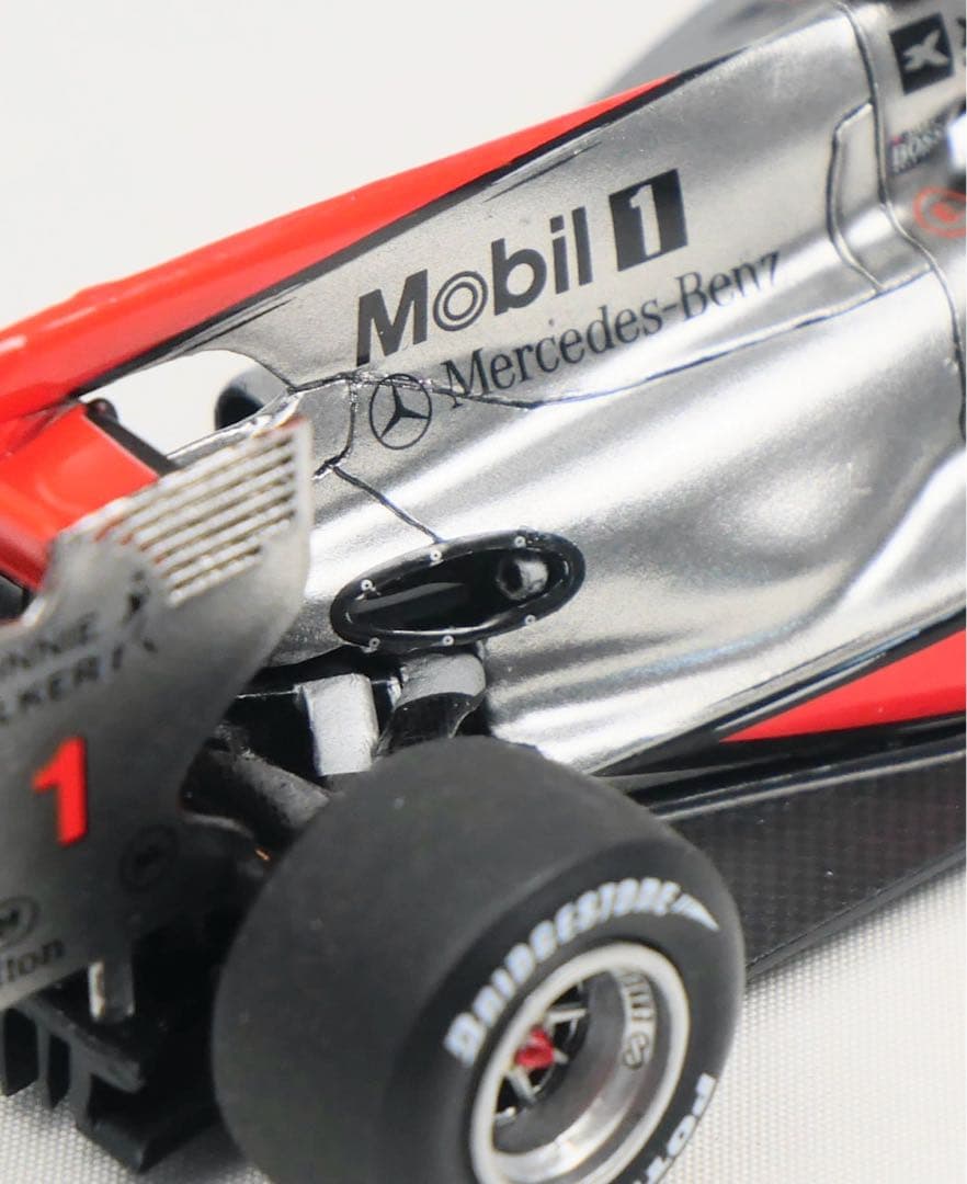 1/43 silverline マクラーレンMP4/25 完成品