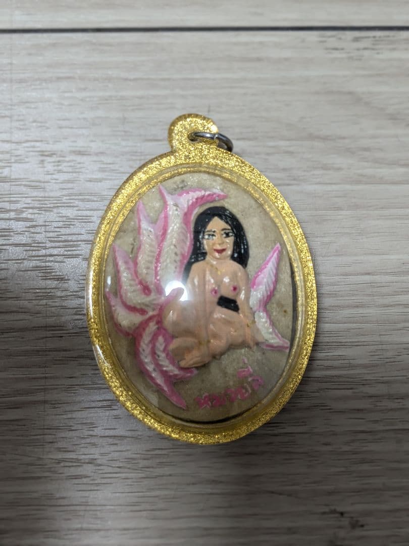 【え？】タイのお守りプラクルアン！いや呪物？黒魔術…？恋愛運が超上昇！？九尾の狐