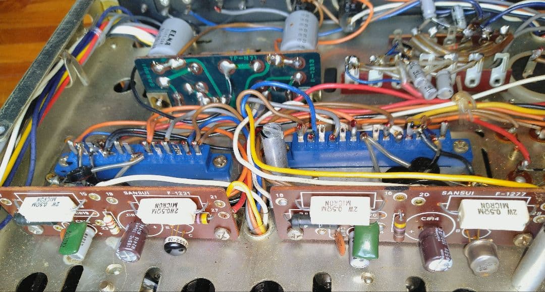 サンスイAU-666プリメインアンプ中古(OH済)