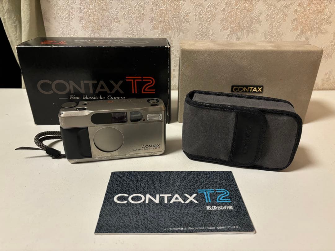CONTAX T2 【動作確認済・データバック付・取扱説明書付き】