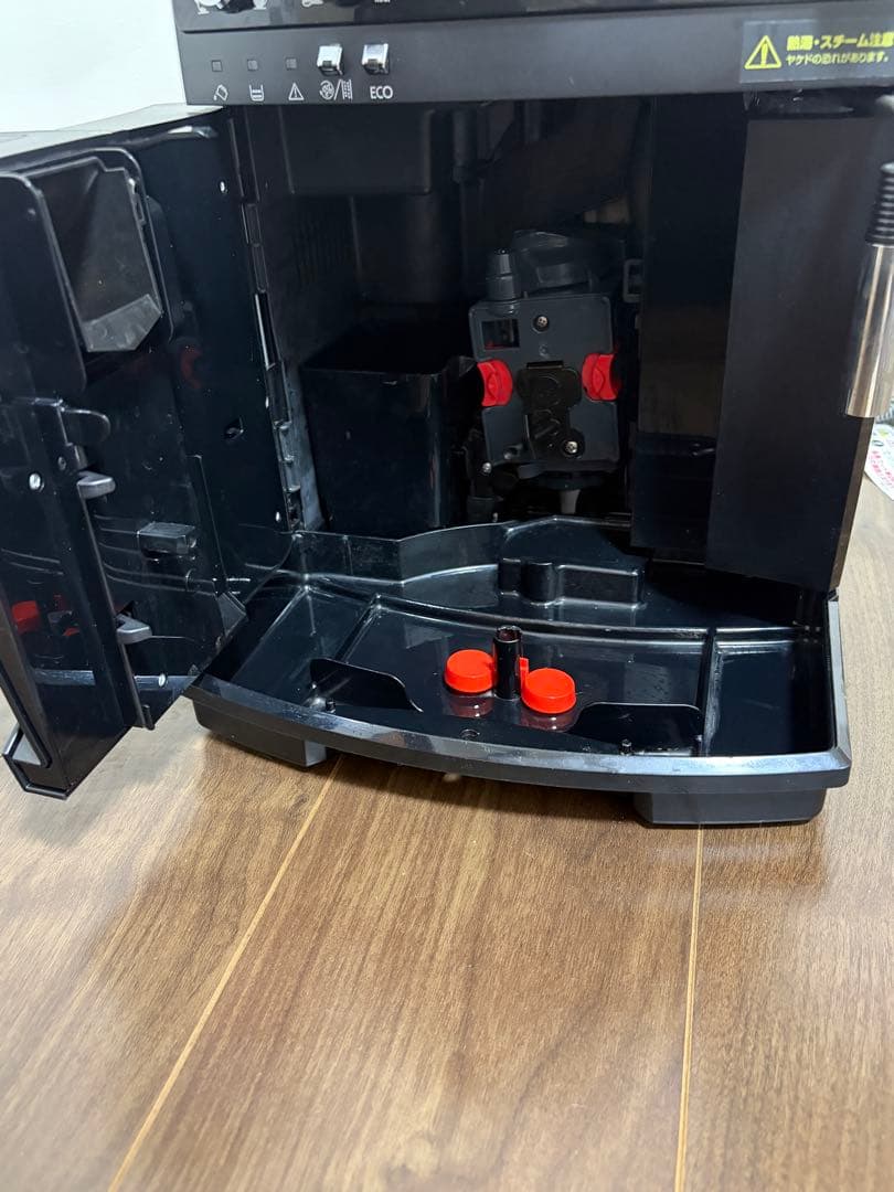 【週末限定値下げ中】DeLonghi デロンギ マグニフィカ ESAM03110