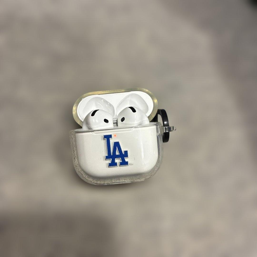 AirPods4 ノイズキャンセルなし　ケースティファイドジャースケース入り