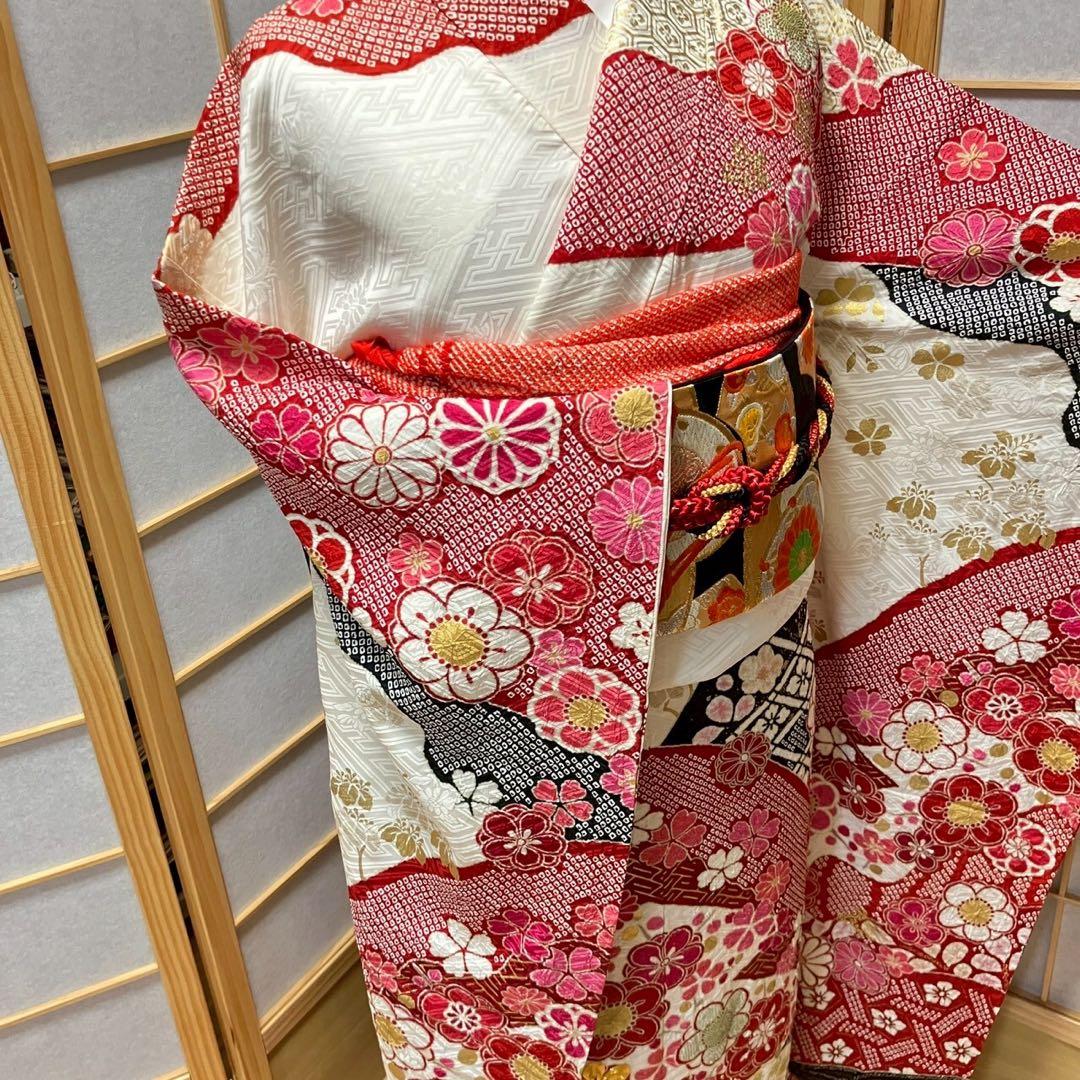 らら様［4886］振袖 4点セット 相良刺繍 絞り 成人式 卒業式 正絹 着物袷