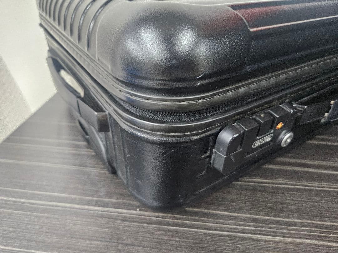 リモワ サルサ 85152 35リッター 2輪 BLACK廃盤品 キャリーケース