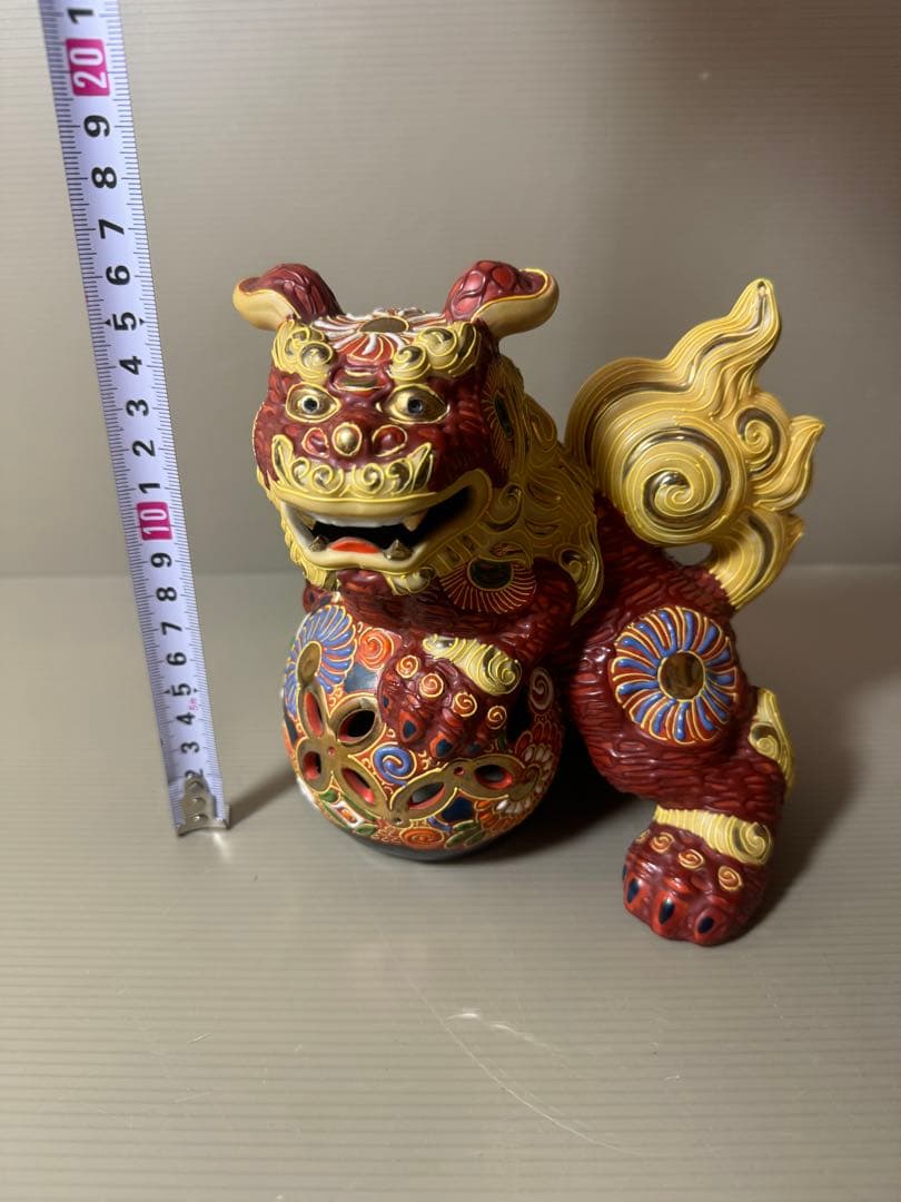 2870 九谷焼 玉乗り獅子 狛犬 シーサー 置物 開運 魔除け 縁起物 骨董品