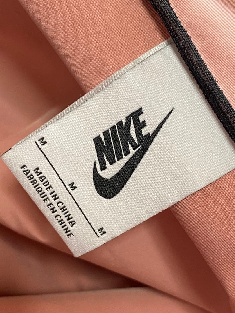 Ms　NIKE NIKELAB AAEナイキ　ウィンドブレイカー　サイズM