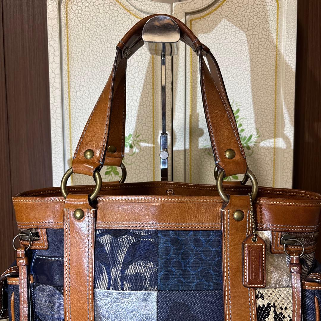 COACH トートバッグ パッチワーク デニム シグネチャー　レザーハンドバック