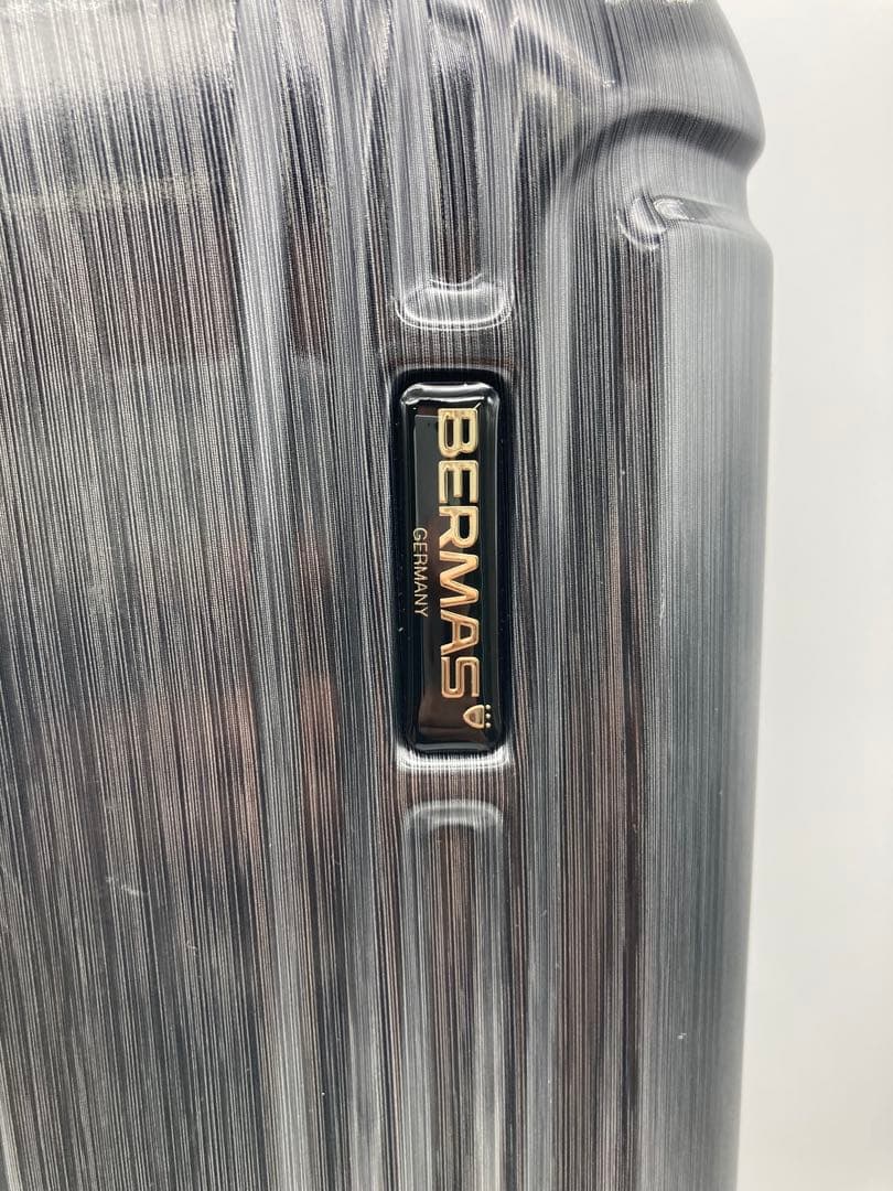 BERMAS　バーマス　スーツケース　鍵付き　キャリーケース