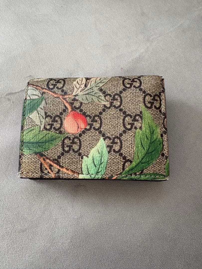 Gucci 財布