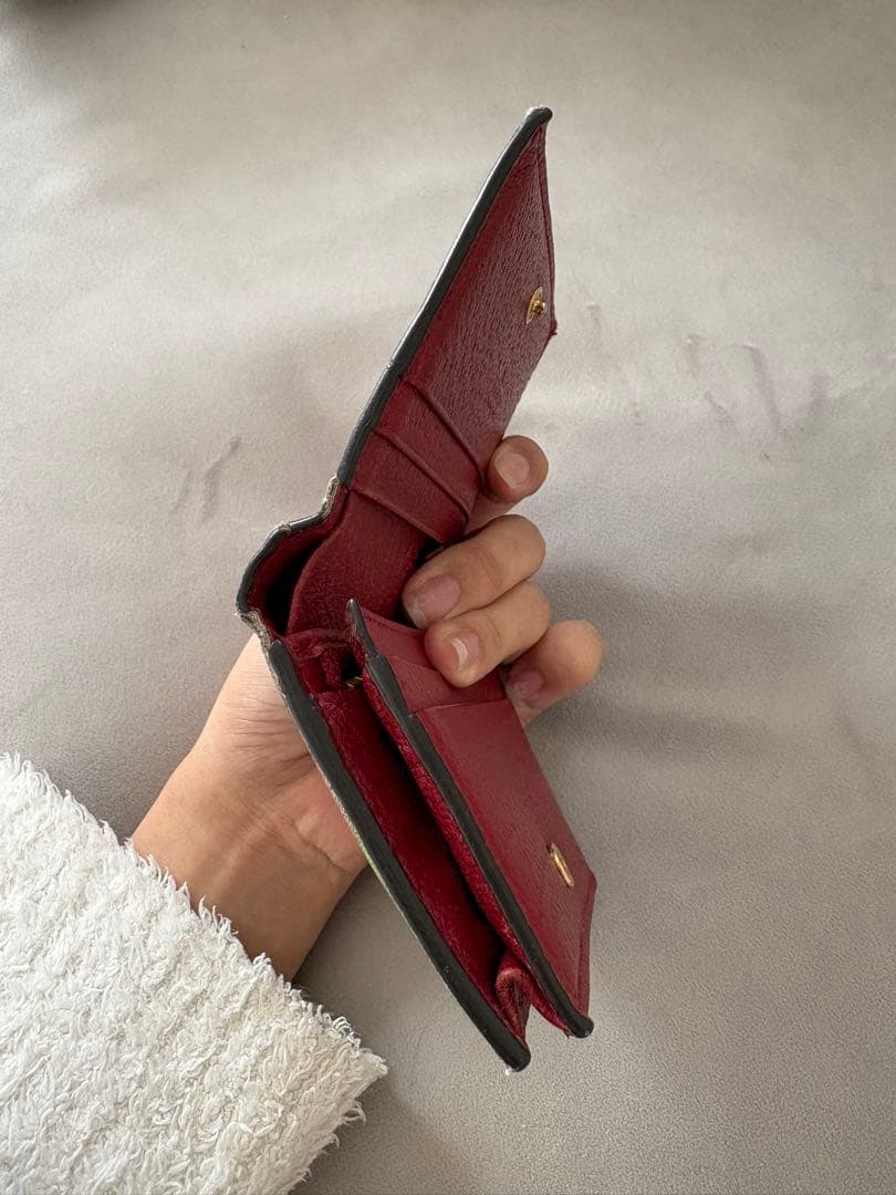 Gucci 財布