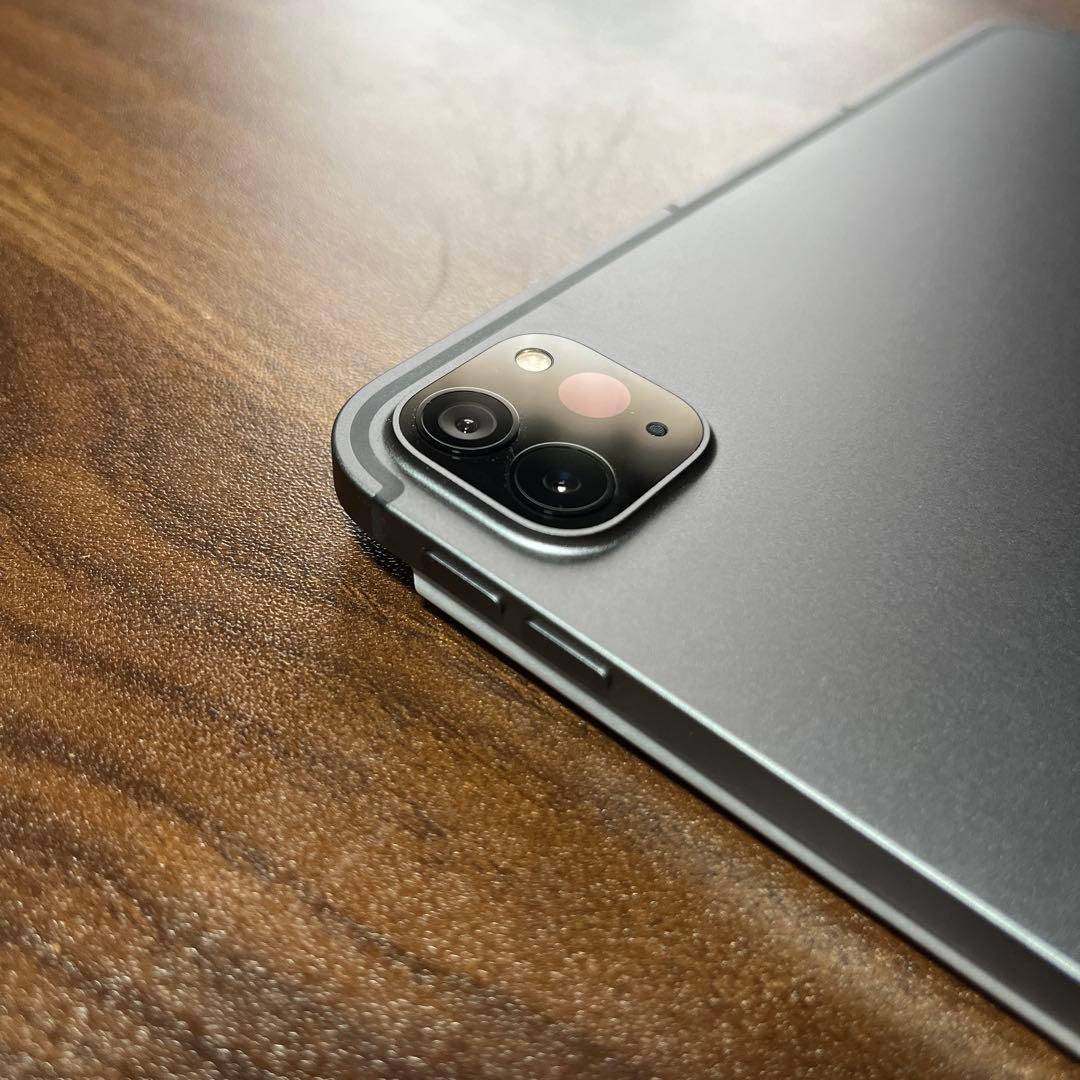 公式交換新品 iPadPro 11インチ 第3世代 1TB SIMフリー