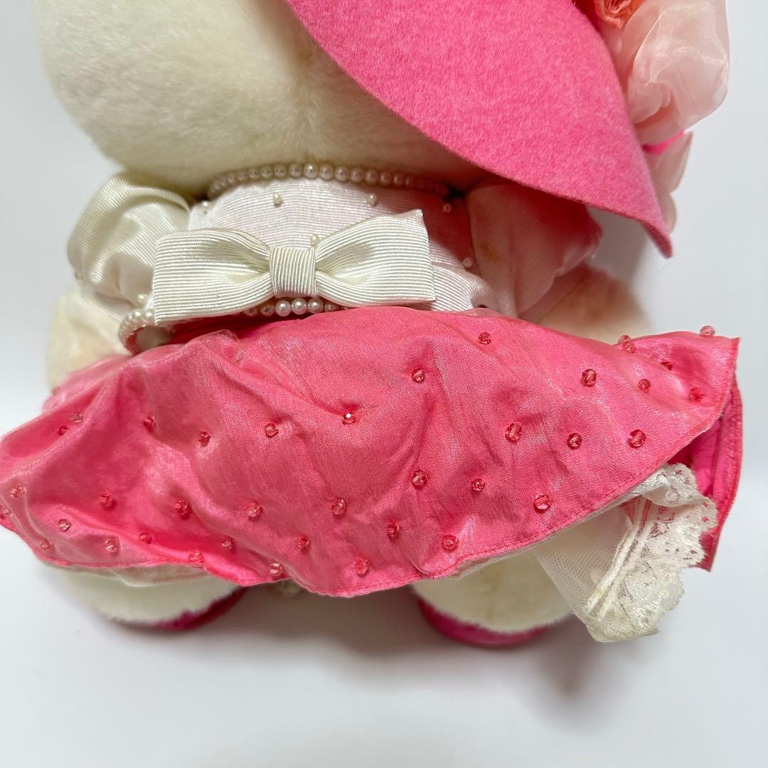 サンリオ　ハローキティ　30周年記念　特大ぬいぐるみ　300体限定　約40cm