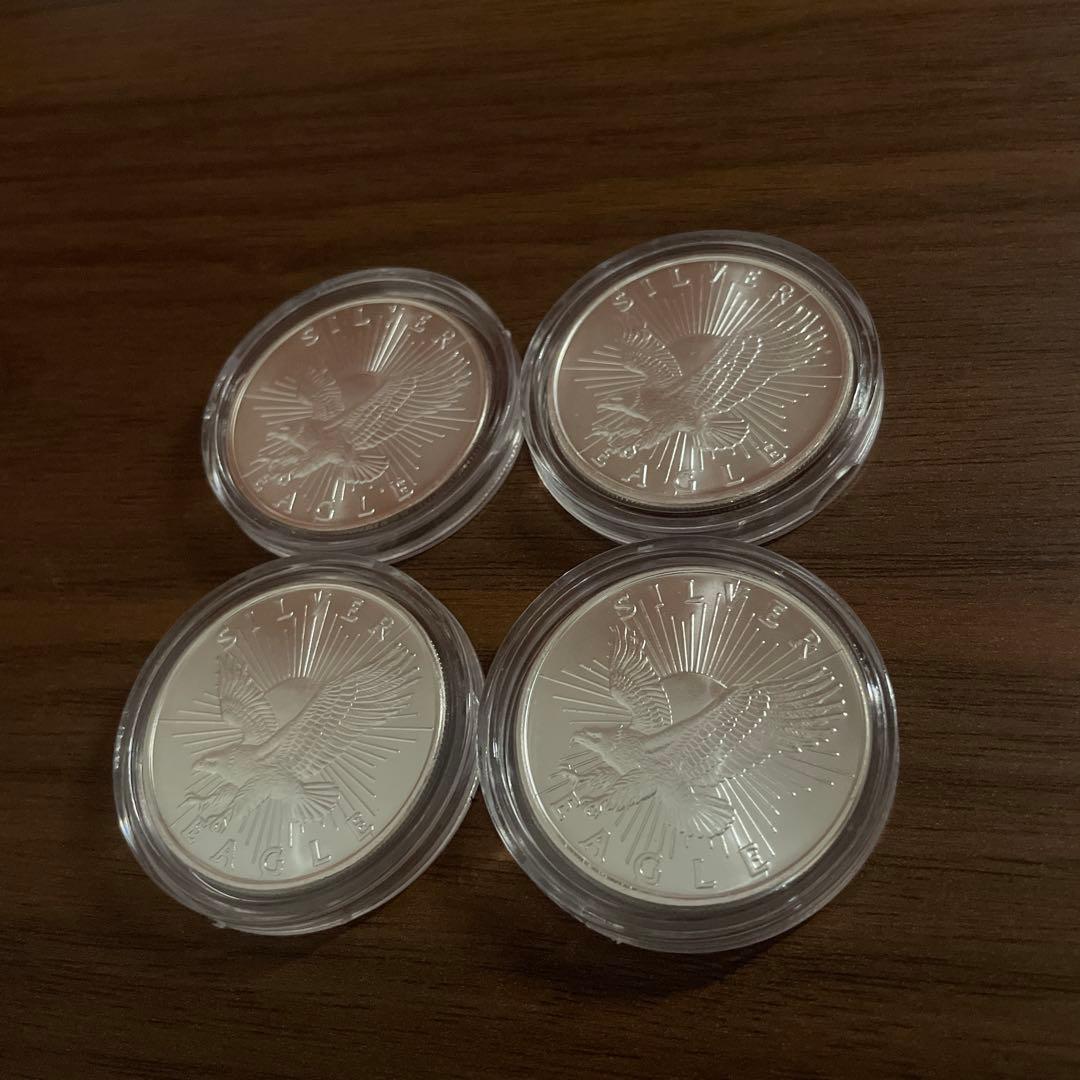 サンシャインミント・イーグルの1オンス銀貨4枚セット