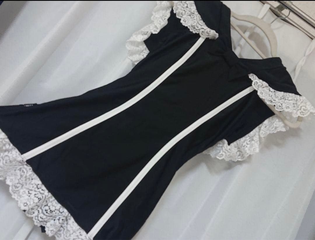 PAMEO POSE 『新品』黒 セーラー襟 レース付き タンクスーツ 水着