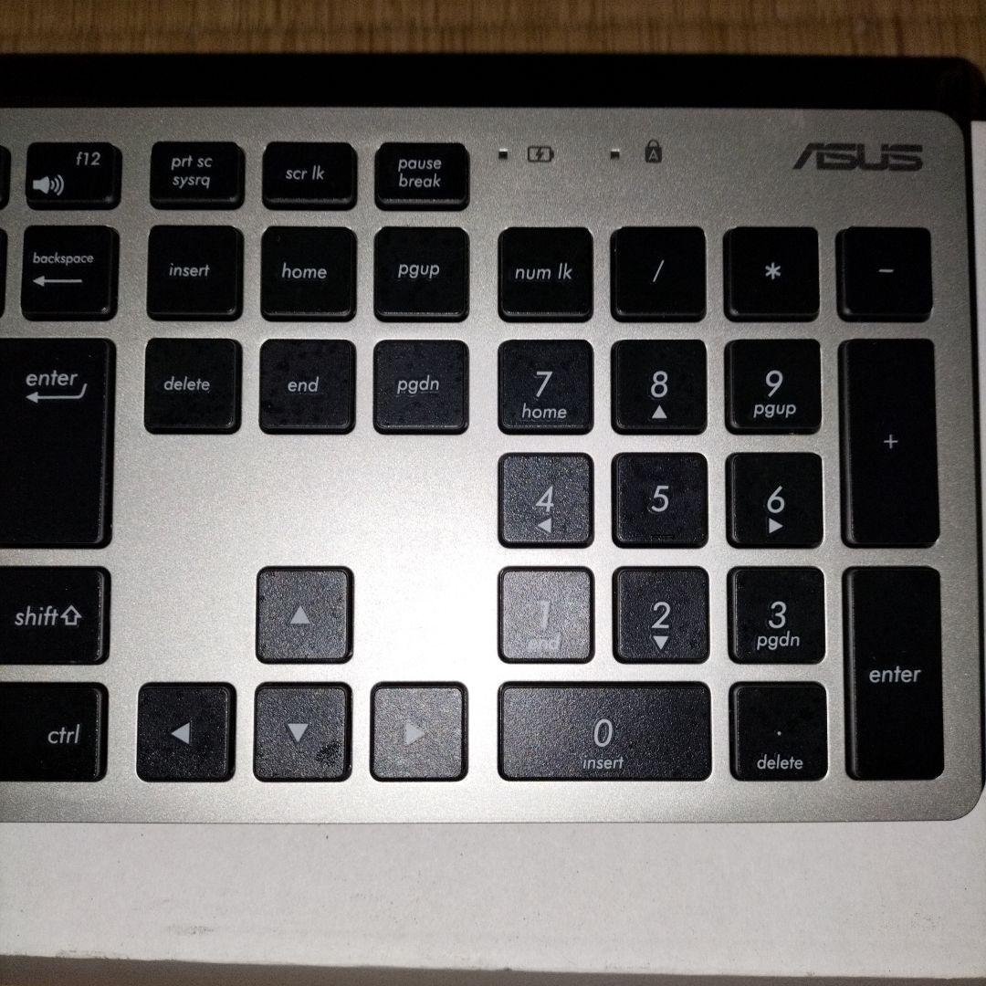 DELL訳ありモニター一体型 Corei5 8世代PC