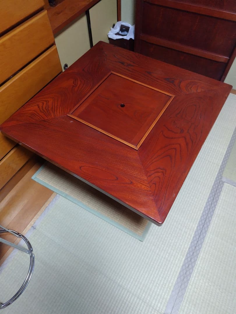 囲炉裏ダイニングテーブル　正方形　銅製火鉢付　灰付