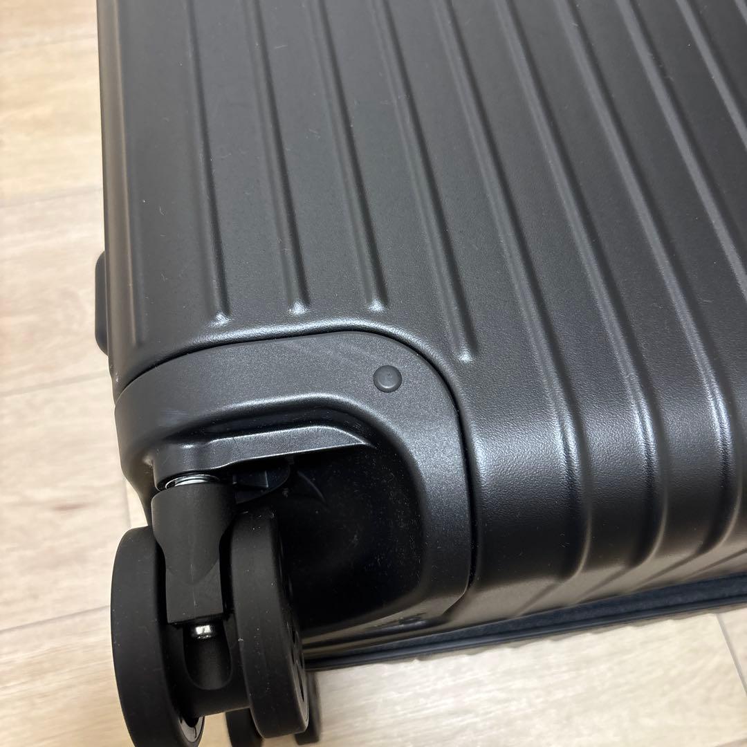 RIMOWA Essential チェックインL