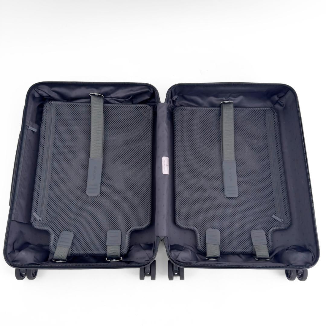 美品 リモワ エッセンシャルキャビンS 機内持ち込み 34L マットブラック