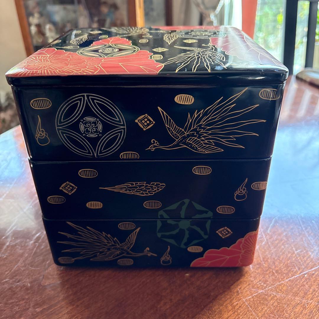 本漆会津塗　「錦絵文」　三段重箱　花柄 鶴 黒