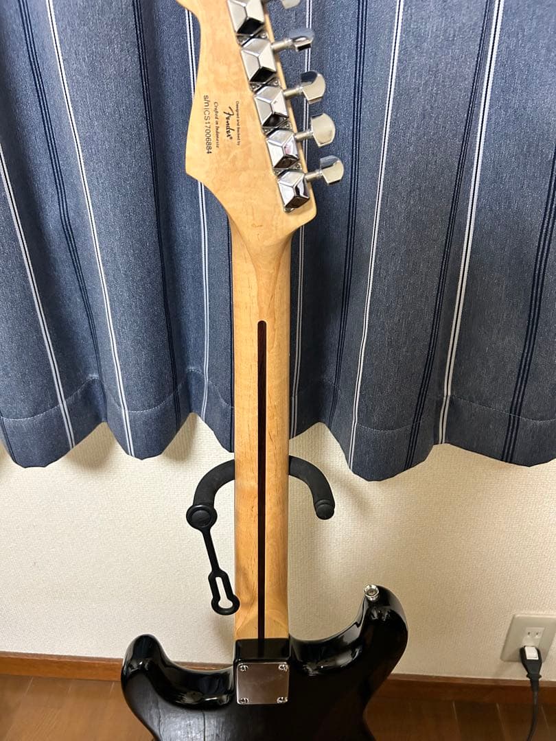 スクワイヤー エレキギター ケース付き