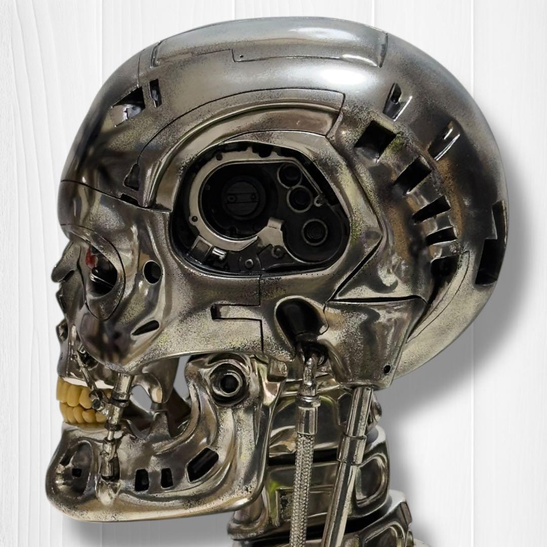 【11月16日まで】T-800 ENDSKULL PROP REPLICA