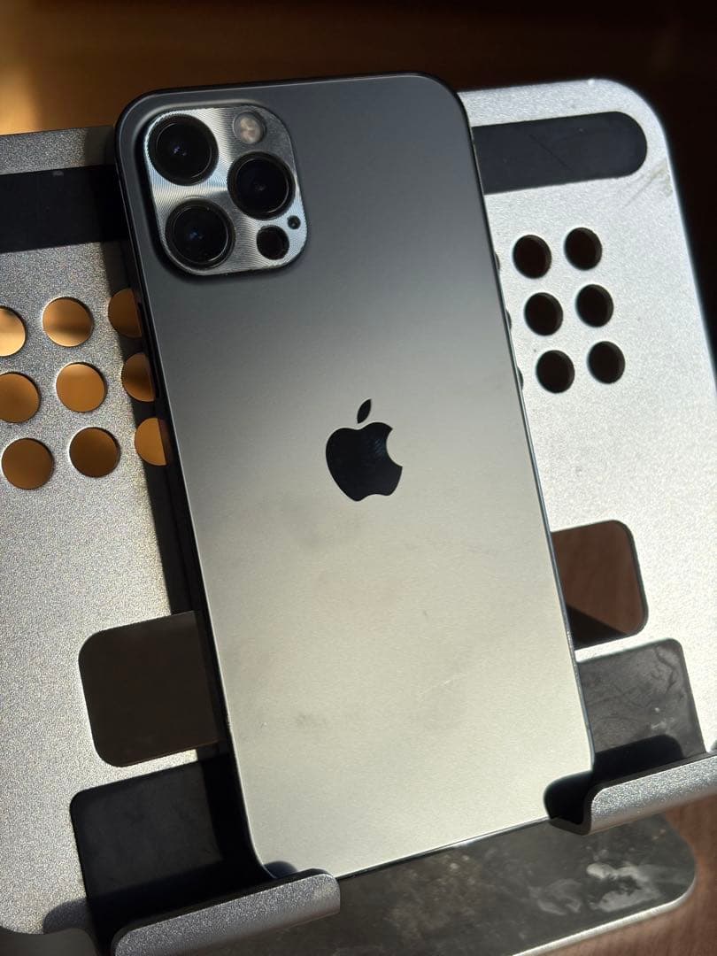 【超美品】Apple iPhone 12 PROグラファイト トリプルカメラ