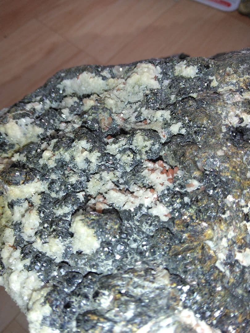 国産鉱物標本　亜鉛鉱？　大型標本