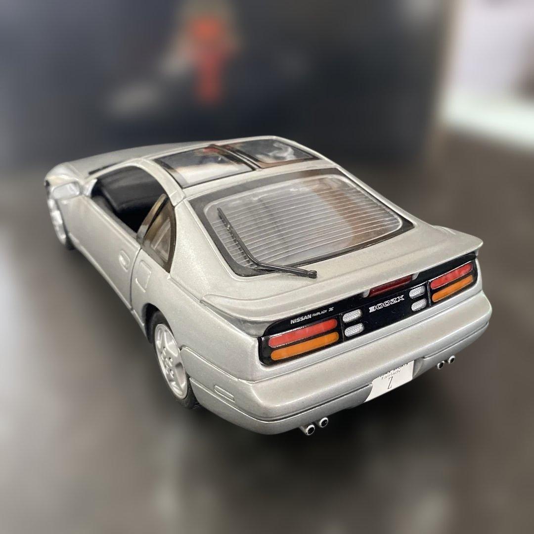 日産 300ZX 1/18 ミニカー シルバー