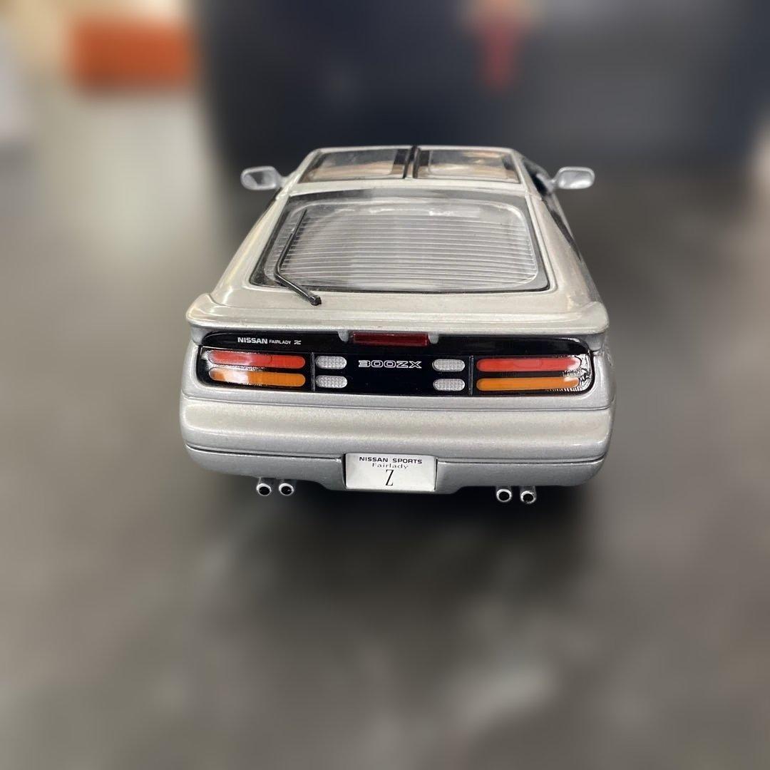 日産 300ZX 1/18 ミニカー シルバー