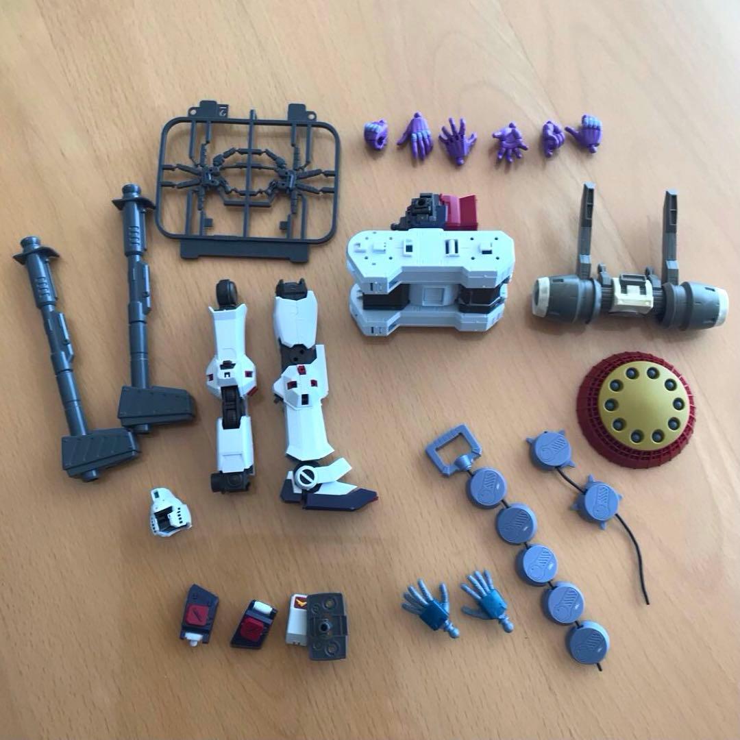 ガンプラ　パーツ　武器　ジャンク　箱いっぱい　まとめ売り
