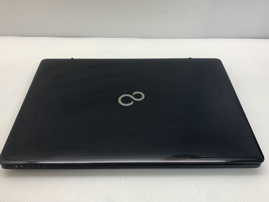 FUJITSU LIFEBOOK AH43/D1 ノートパソコン