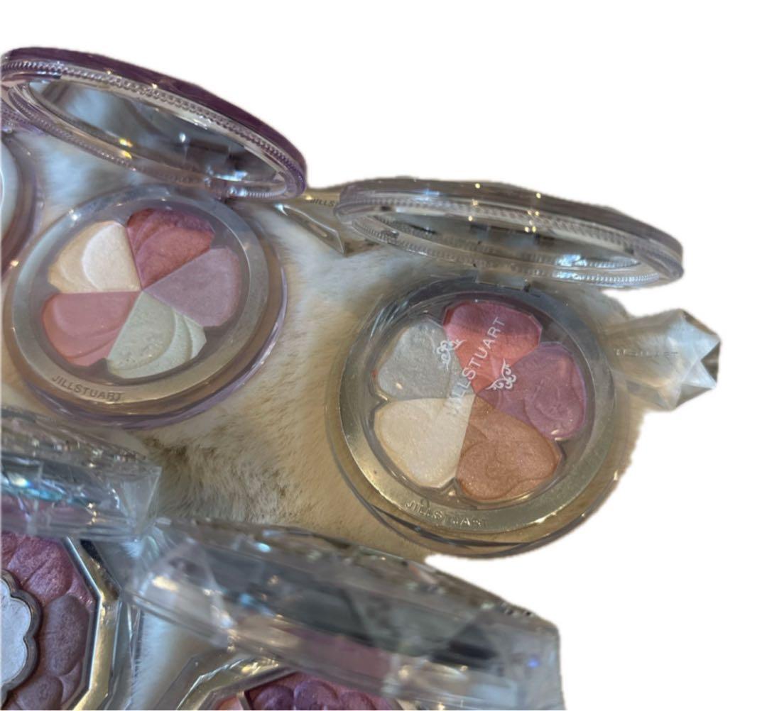 ジルスチュアート　アイシャドウ　ハイライト セット
