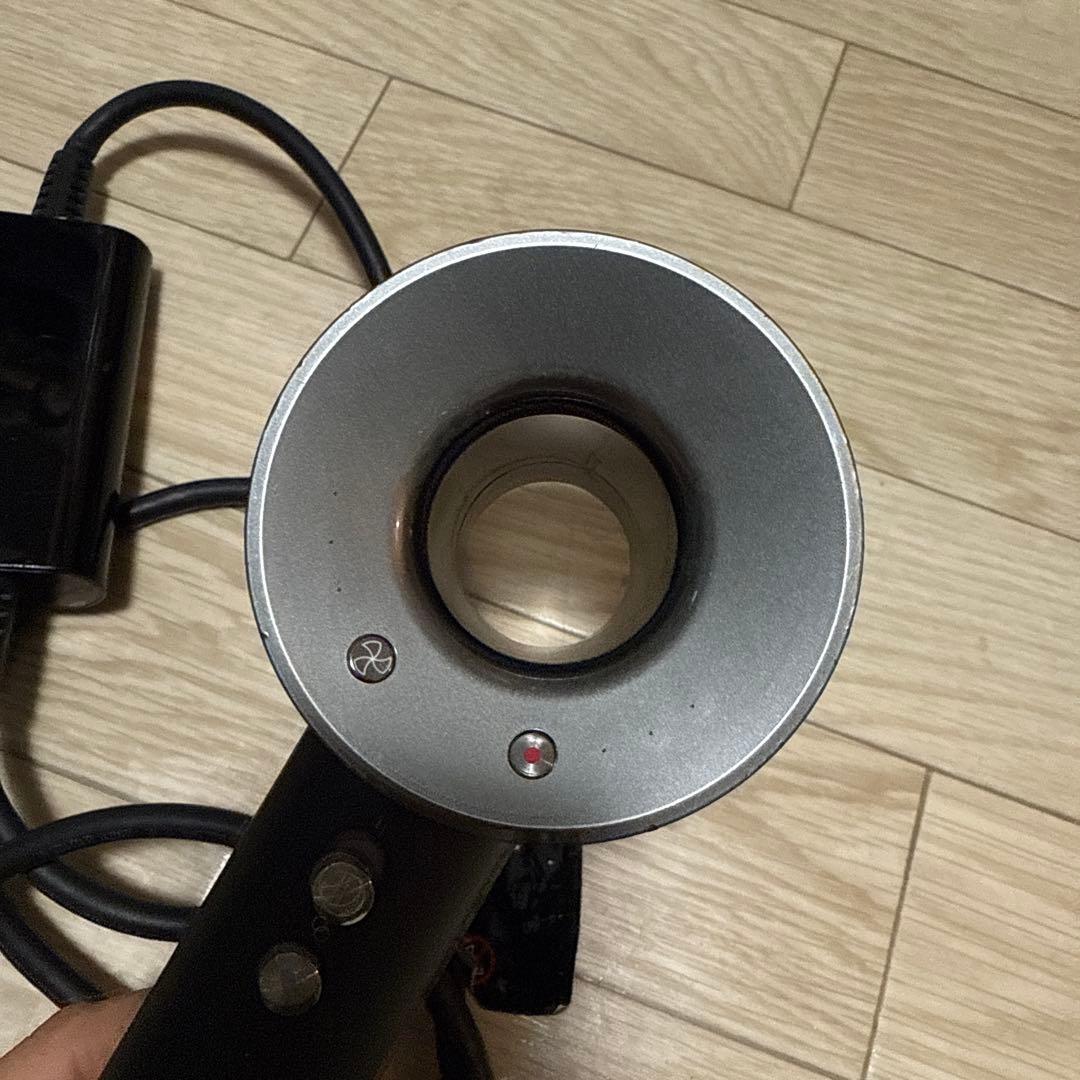 Dyson Supersonicヘアドライヤー ブラック／ニッケル HD08