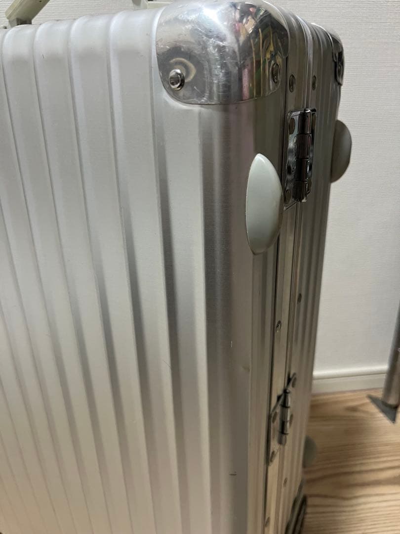 未使用ネームタグ付 RIMOWA クラシックフライト 33Lリモワ