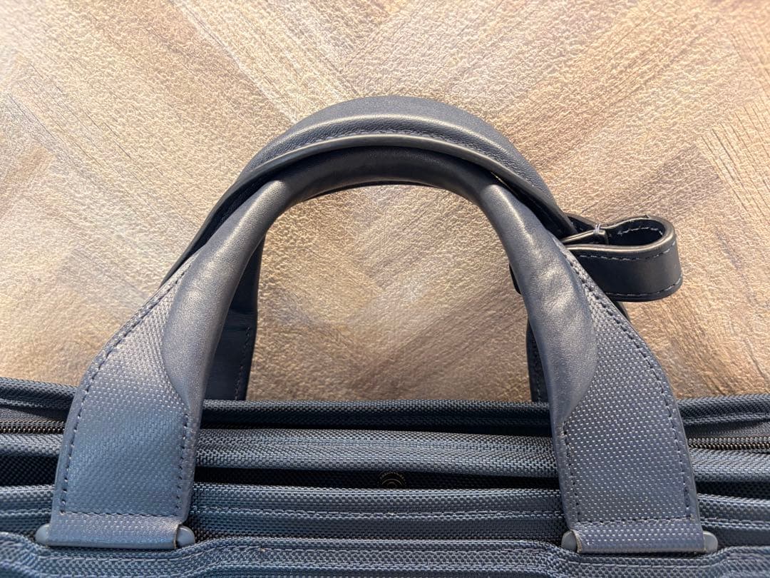 【美品】TUMI ビジネスバッグ ships アルファシリーズ