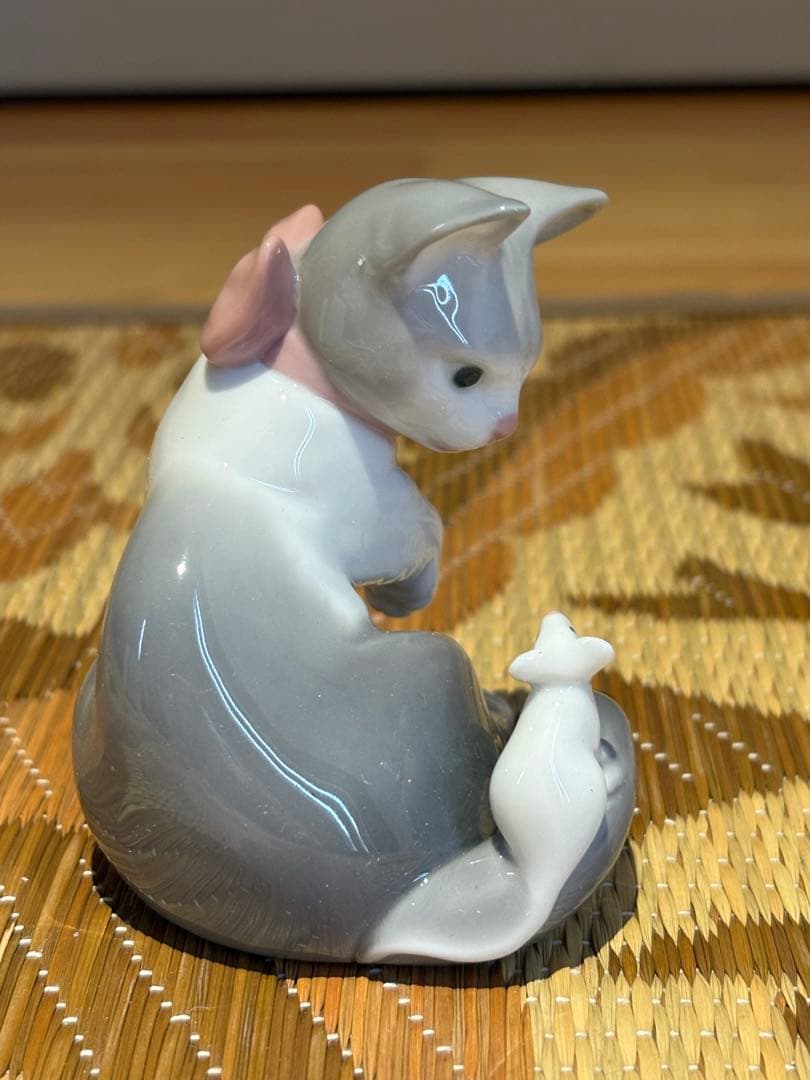 【LLADRO】驚いた仔猫ちゃん　専用箱付き