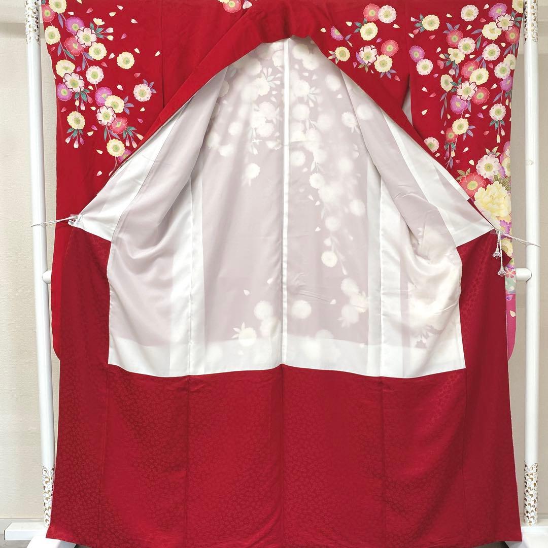 ⭐︎K0810 美品 正絹 振袖 レンタル店放出品 ガード加工 花柄 赤 9号
