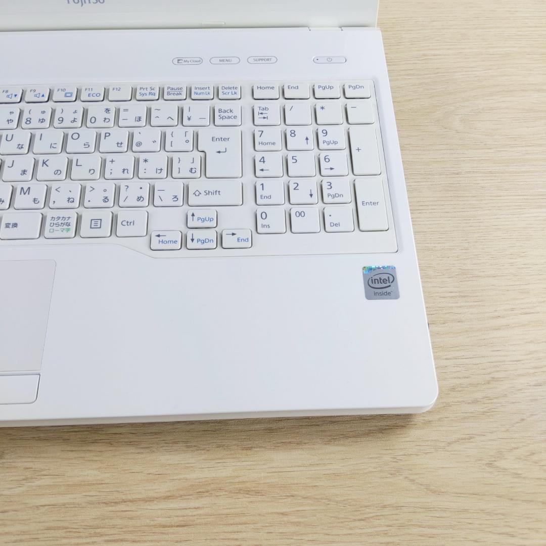 美品 新品SSD256GB Win11 メモリ8GB ノートパソコン カメラ付き