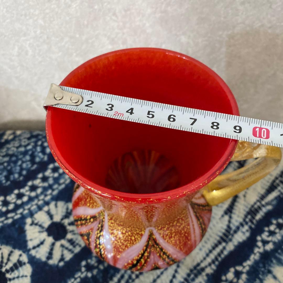 岩田久利　ガラス　飾壺