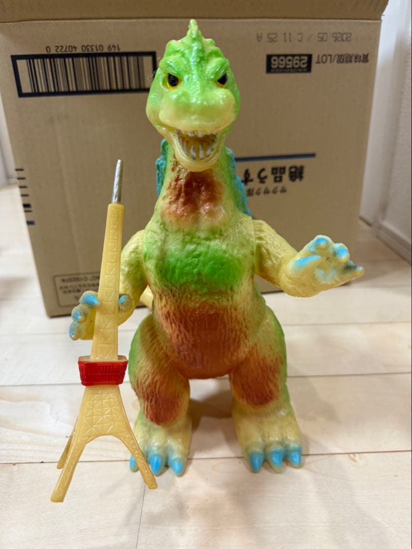 POPY ブルマァク ジャイアントゴジラ ソフビ 蓄光 東京タワー付き