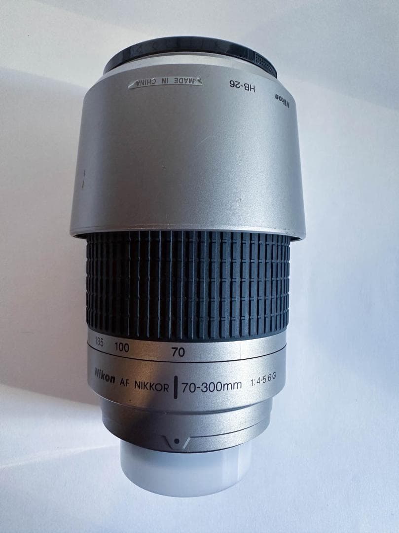 Nikon AF NIKKOR 70-300mm 1:4-5.6G シルバー