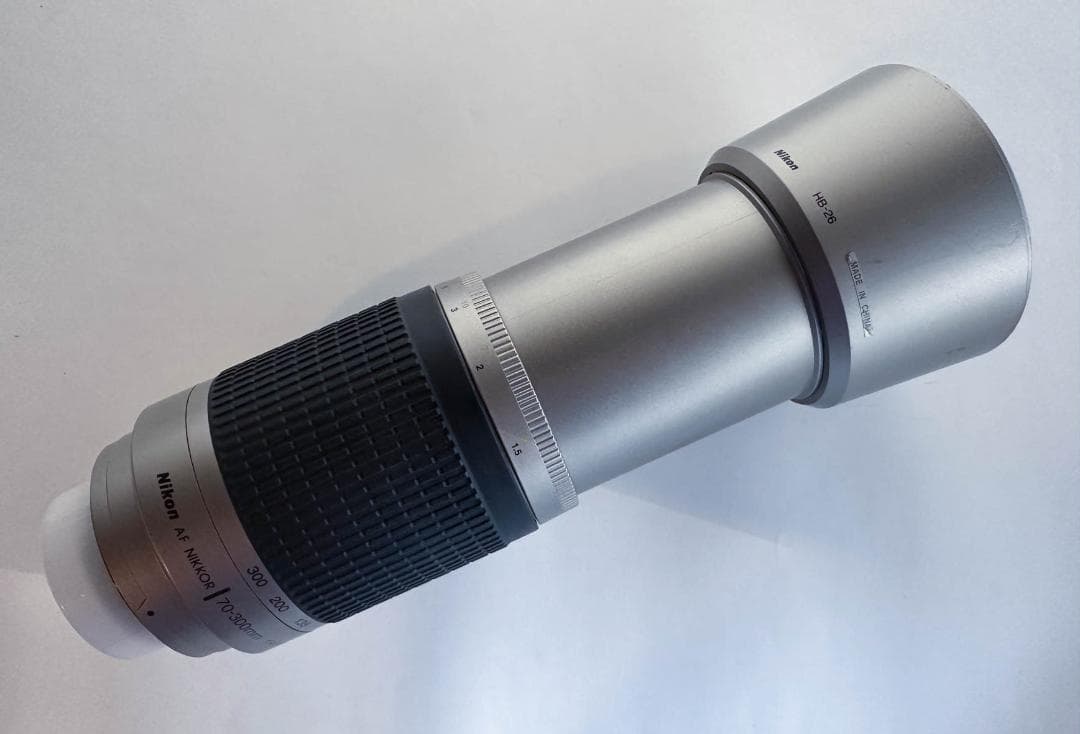 Nikon AF NIKKOR 70-300mm 1:4-5.6G シルバー