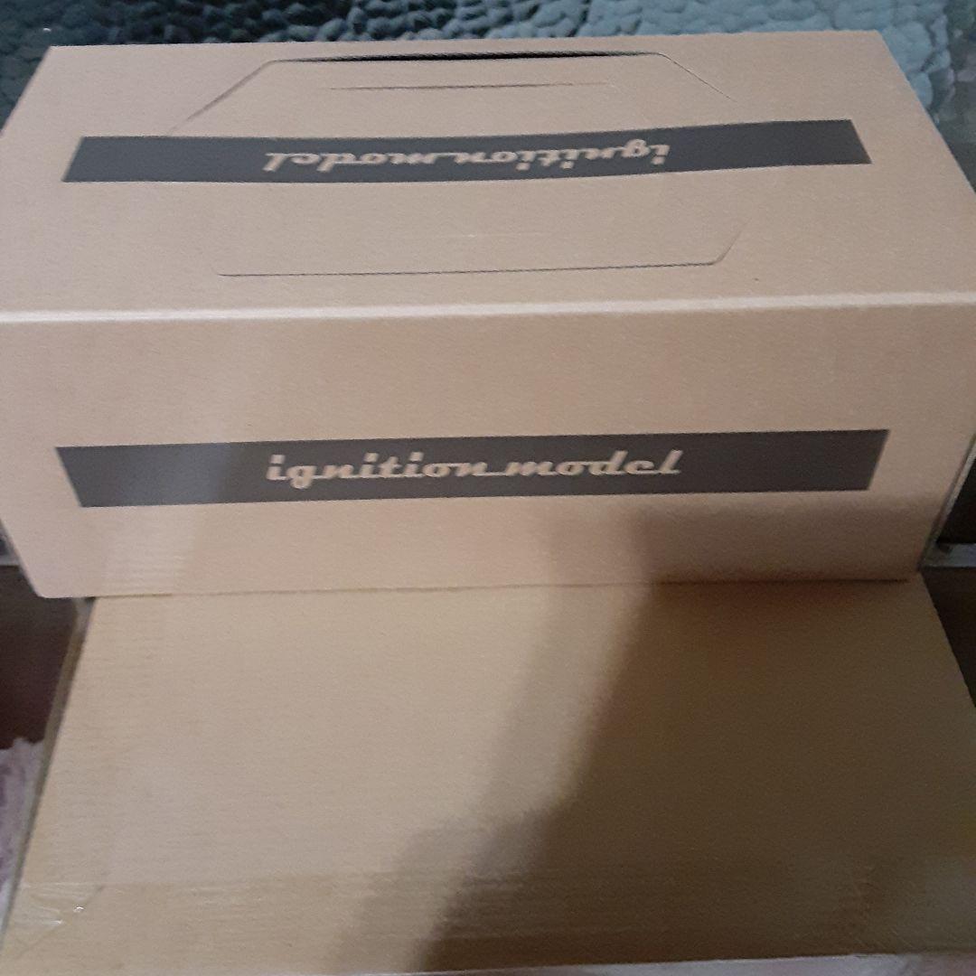 1/18 Nissan Gloria 330改Gold[イグニッションモデル]