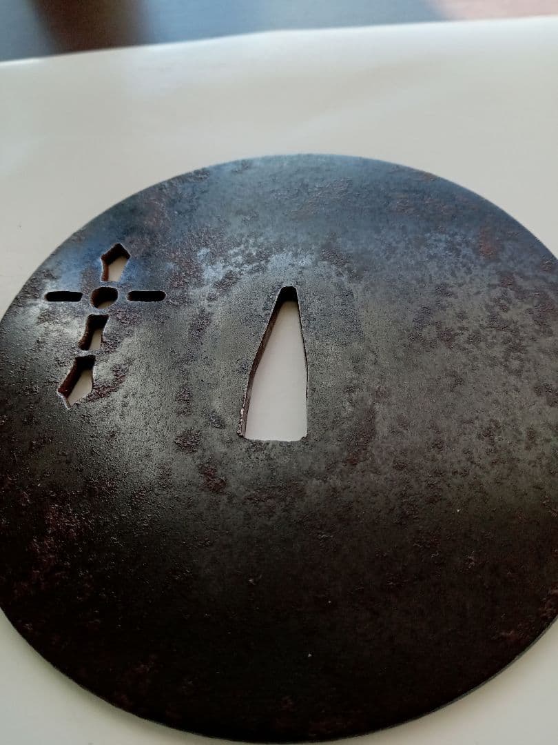 刀匠鐔（キリシタン鍔）　江戸時代初期