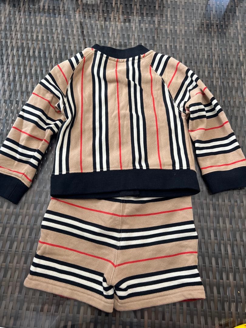 Burberry ベビー ストライプ　セットアップ 92cm