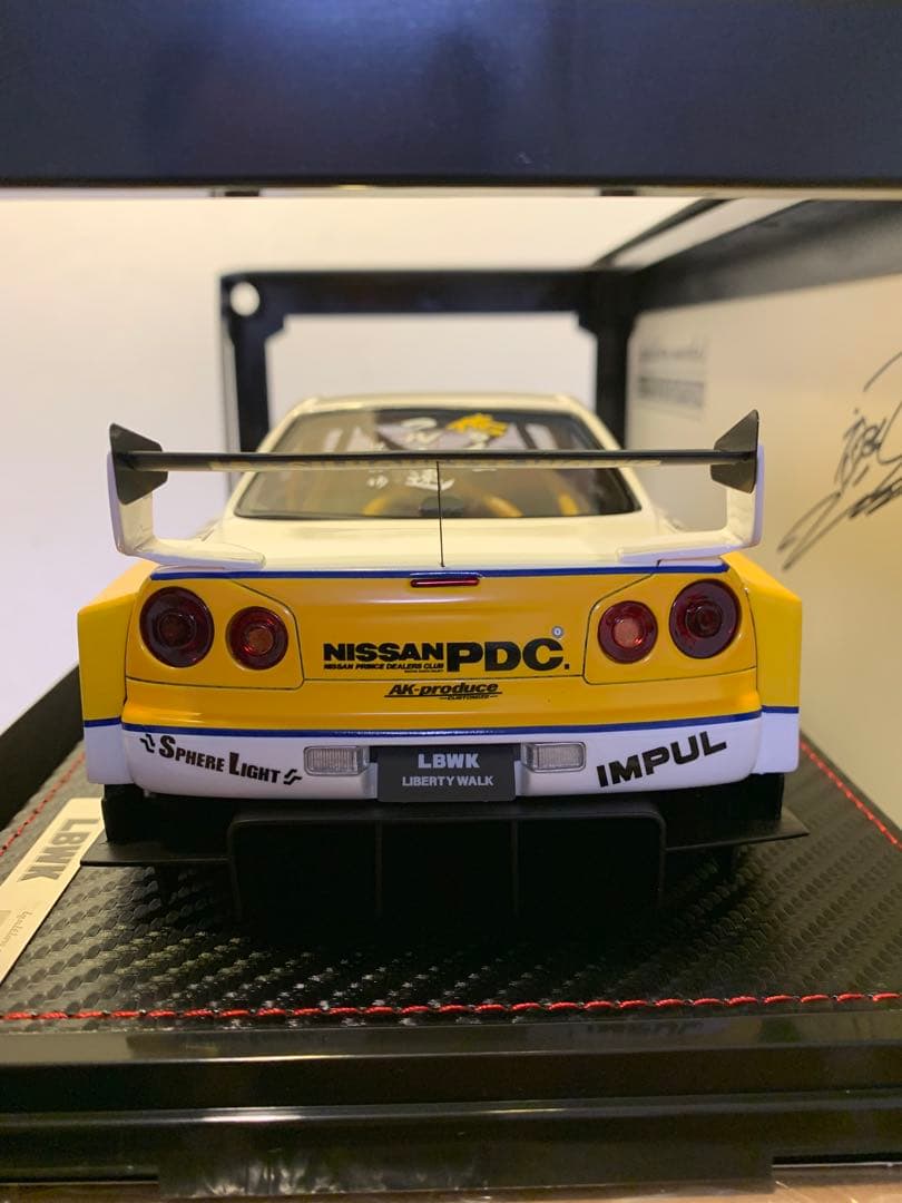 イグニッションモデル　限定　1/18 LBWK ER34 フィギュア付き